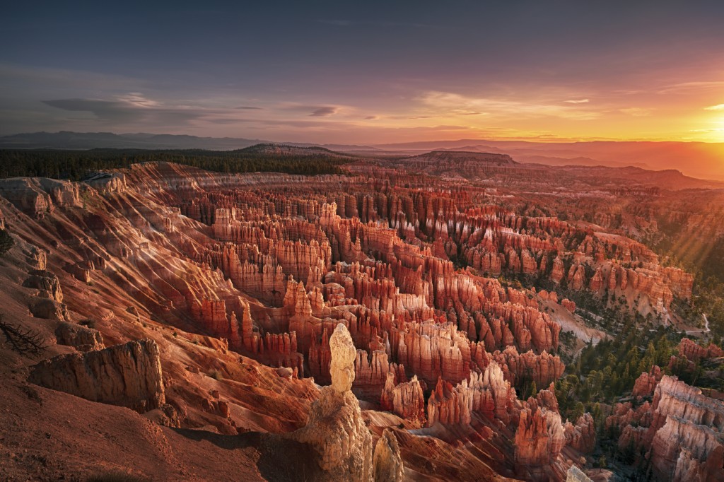 Sunset in Bryce Canyon National Park Sunset in Bryce Canyon National Park